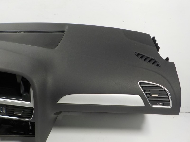 Recambio de salpicadero para audi a4 ber. (b8) 2.0 16v tdi referencia OEM IAM 8K1857003B24A  