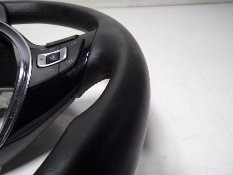 Recambio de volante para volkswagen golf vii lim. 1.6 tdi dpf referencia OEM IAM 5G0419091DJ 5G0419091 5G0419091