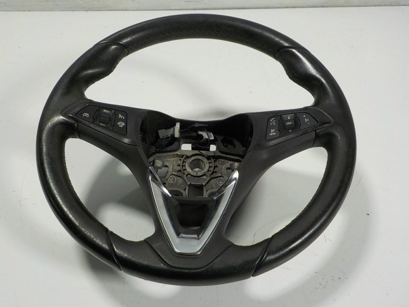 Recambio de volante para opel corsa e 1.4 referencia OEM IAM 39116011 39035990 