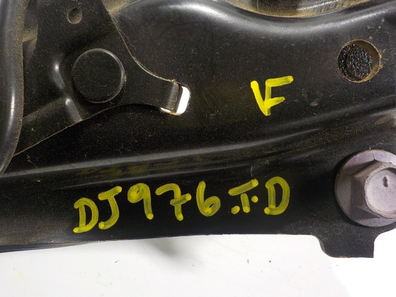 Recambio de mangueta trasera derecha para toyota rav4 hybrid fwd referencia OEM IAM 4230442060 Y1090 