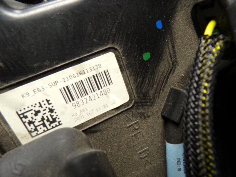 Recambio de deposito aditivo para toyota proace city 1.5 dci referencia OEM IAM  9832421480 