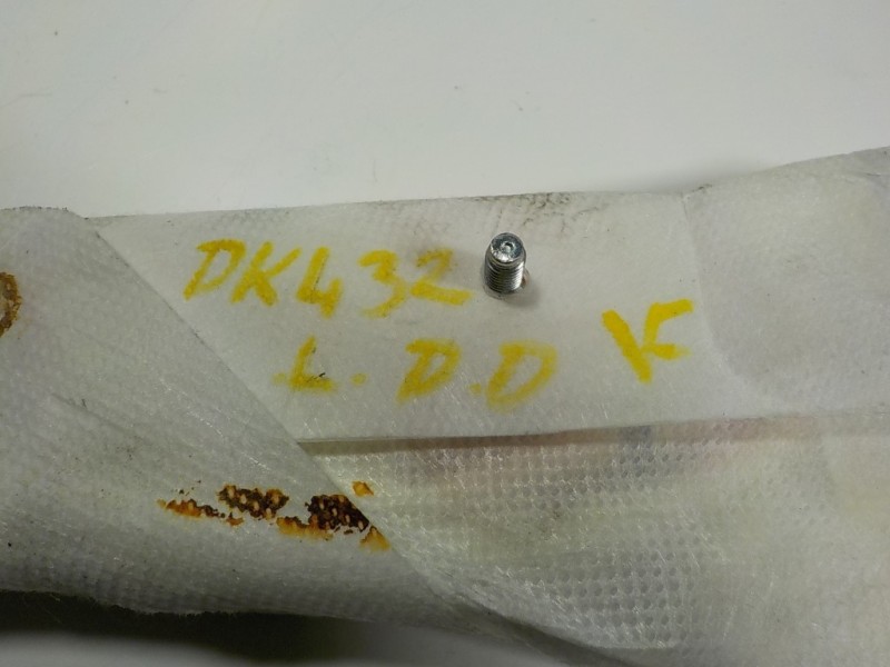 Recambio de airbag lateral delantero derecho para lexus is 300h referencia OEM IAM 7391053030 TG12C01002 