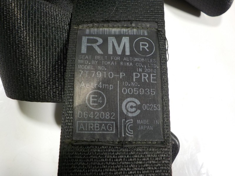 Recambio de cinturon seguridad delantero derecho para lexus is 300h referencia OEM IAM 7321053442B1 7T7910P 