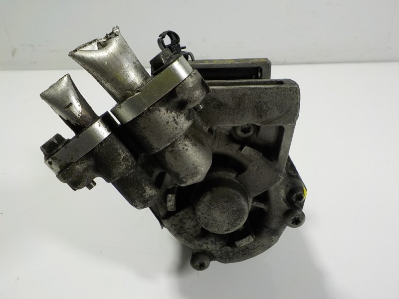 Recambio de compresor aire acondicionado para dacia sandero 1.5 dci diesel fap cat referencia OEM IAM  926009154R 