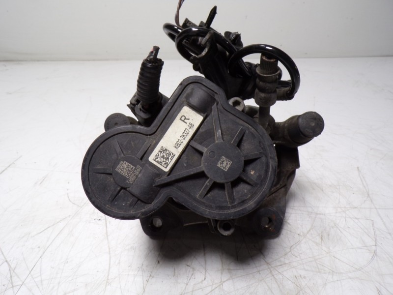 Recambio de pinza freno trasera derecha para land rover range rover evoque evoque referencia OEM IAM LR113706 K8D22K327AB 