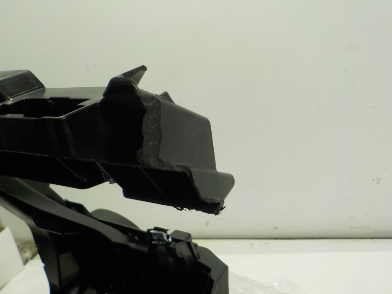 Recambio de salpicadero para volkswagen t-cross 1.0 tsi referencia OEM IAM 2GM857003E82V  2GM880204E