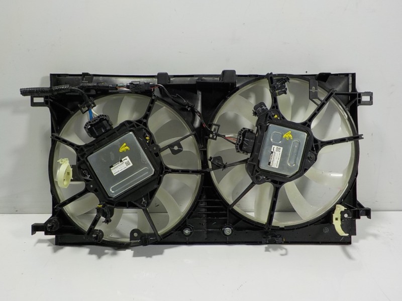 Recambio de electroventilador para toyota c-hr hybrid dynamic referencia OEM IAM 16711F2110 1636324100 1636347050