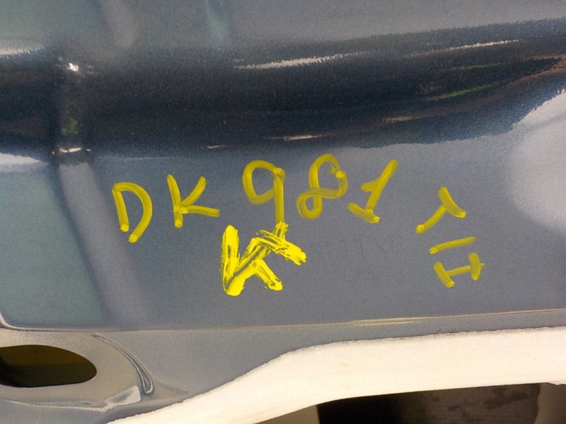 Recambio de puerta trasera izquierda para renault megane iv berlina 5p 1.2 tce energy referencia OEM IAM 821015121R  