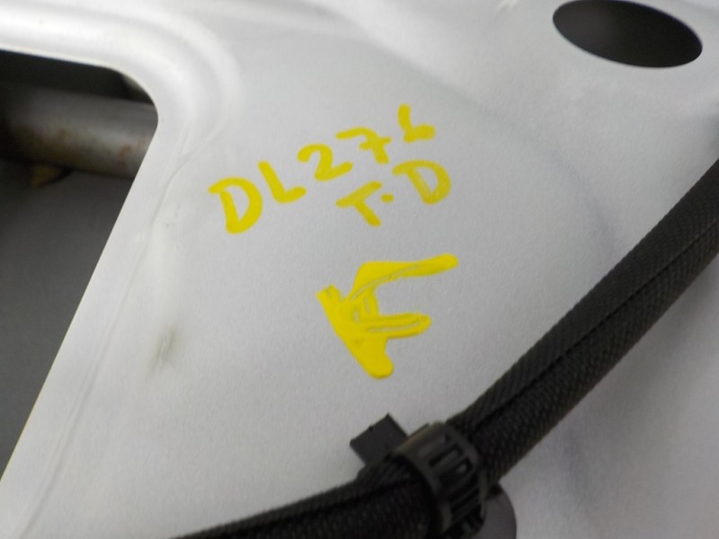 Recambio de puerta trasera derecha para lexus ct 1.8 16v cat (híbrido) referencia OEM IAM 6700376010  