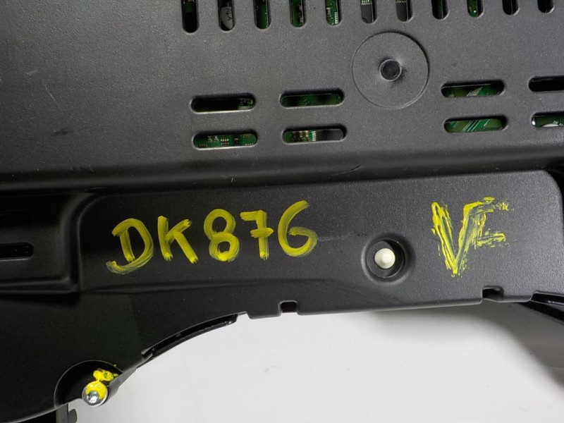 Recambio de cuadro instrumentos para mercedes-benz clase b (w246) 1.5 cdi cat referencia OEM IAM A2469006811 A2469006811 