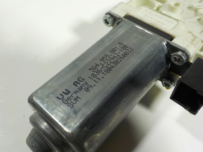 Recambio de motor elevalunas delantero izquierdo para volkswagen arteon (3h7) elegance referencia OEM IAM 4K0959801 5Q4959801B 