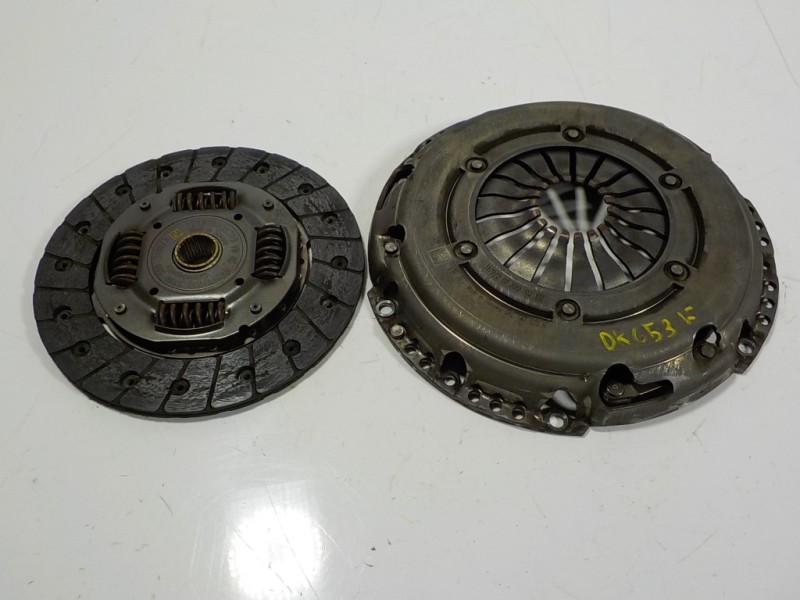 Recambio de kit embrague para seat ibiza (kj1) 1.0 referencia OEM IAM 04C141016D 04C141025H 