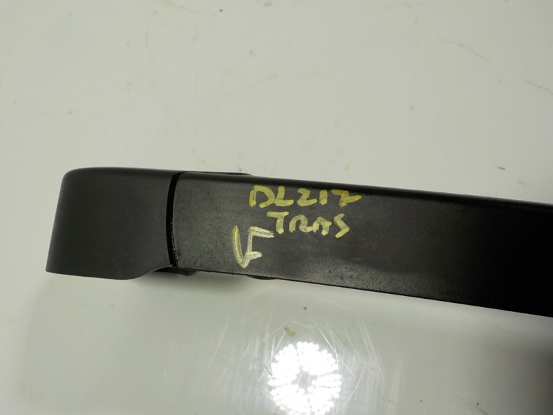 Recambio de brazo limpia trasero para volkswagen polo (6c1) 1.4 tdi referencia OEM IAM 6R6955707B  