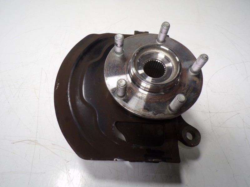 Recambio de mangueta delantera derecha para nissan qashqai (j10) 1.6 16v cat referencia OEM IAM 40014JD000  40202JG01B