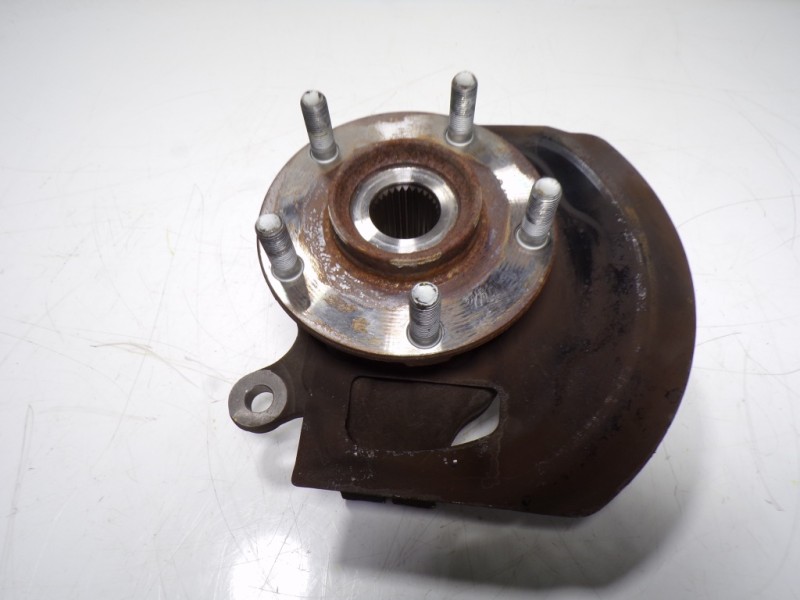 Recambio de mangueta delantera izquierda para nissan qashqai (j10) 1.6 16v cat referencia OEM IAM 40015JD000  40202JG01B