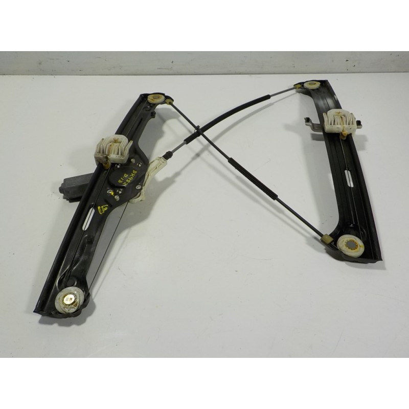 Recambio de elevalunas delantero izquierdo para bmw x5 (e70) xdrive40d referencia OEM IAM 51337166379 7166379 67627267691