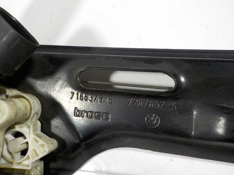 Recambio de elevalunas delantero izquierdo para bmw x5 (e70) xdrive40d referencia OEM IAM 51337166379 7166379 67627267691