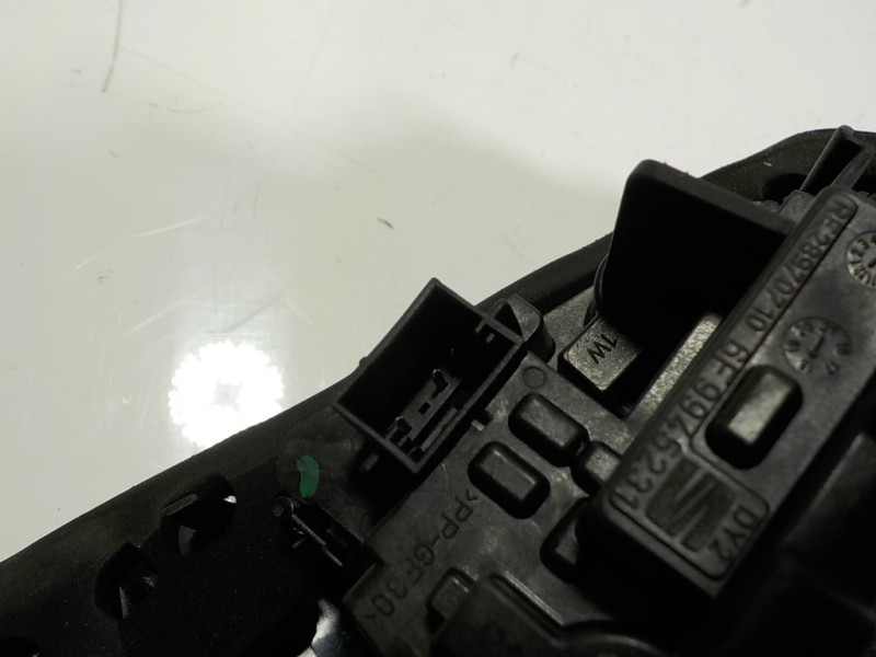 Recambio de piloto trasero izquierdo interior para seat arona 1.0 tsi referencia OEM IAM 6F9945307D 6F9945307D 