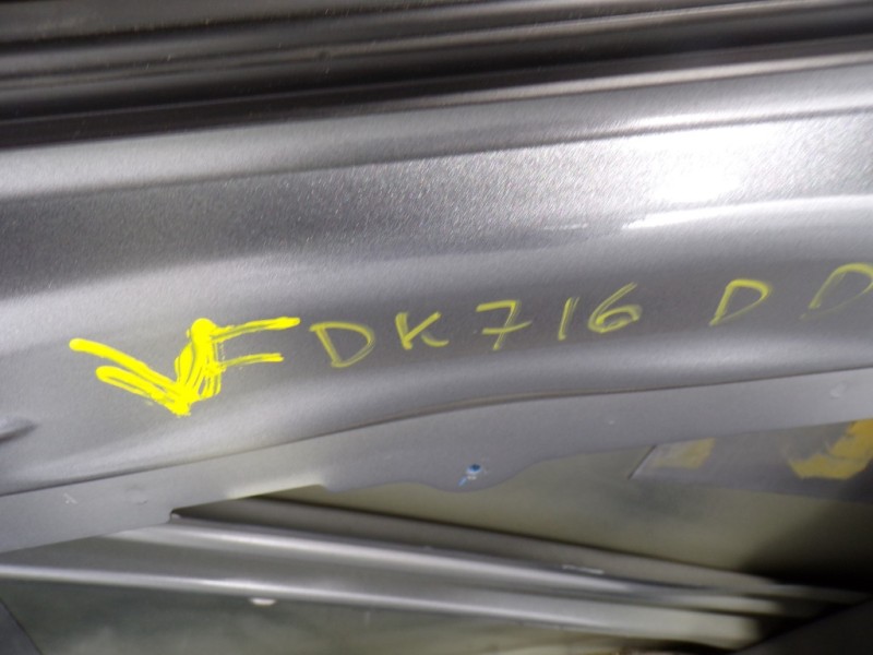 Recambio de puerta delantera derecha para volvo v40 cross country 1.6 diesel cat referencia OEM IAM 32321019  