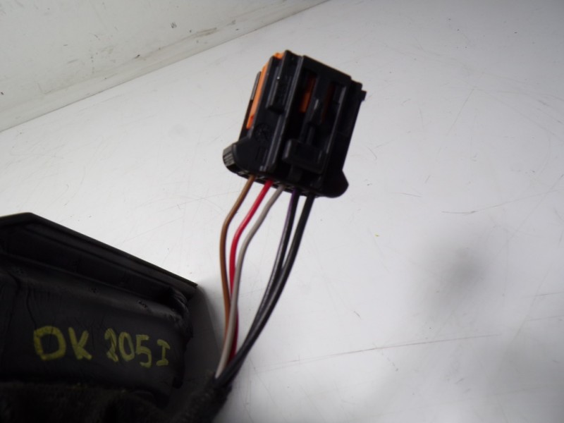 Recambio de espejo izquierdo para opel grandland x 1.5 cdti dpf referencia OEM IAM YP00031280  