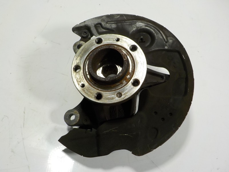 Recambio de mangueta delantera izquierda para opel grandland x 1.5 cdti dpf referencia OEM IAM 1610137880  