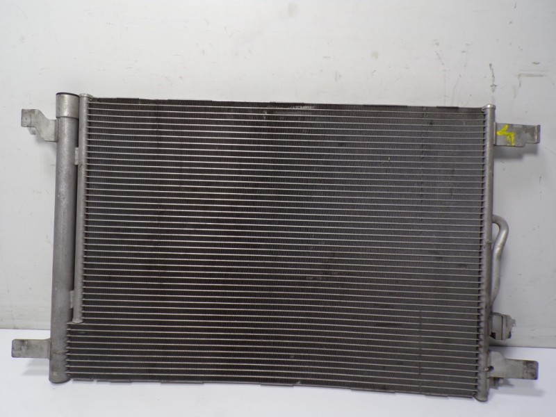 Recambio de condensador aire acondicionado para volkswagen touran (5t1) 2.0 tdi referencia OEM IAM 5WA816411A 5Q0816411AR 