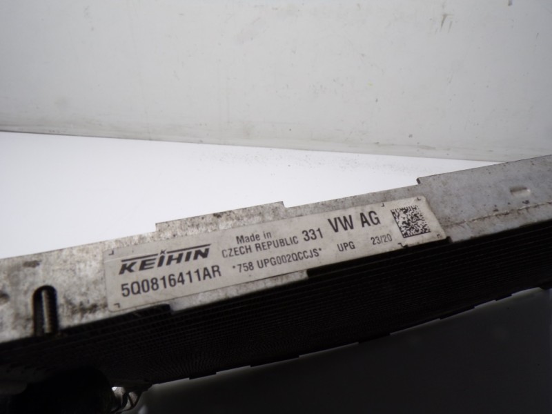 Recambio de condensador aire acondicionado para volkswagen touran (5t1) 2.0 tdi referencia OEM IAM 5WA816411A 5Q0816411AR 