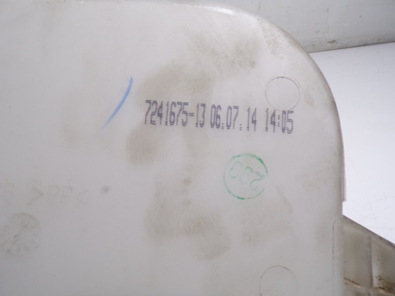 Recambio de deposito limpia para bmw serie 1 lim. (f20) 2.0 turbodiesel referencia OEM IAM 61667241676 724167513 