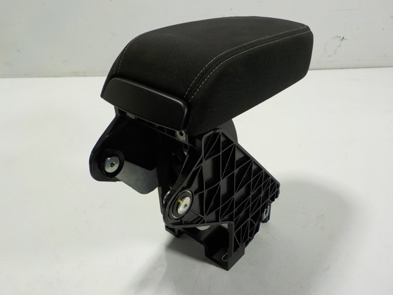 Recambio de apoyabrazos central para skoda kamiq (nw4) 1.0 tsi referencia OEM IAM 654864207ASYZ 654864207A 