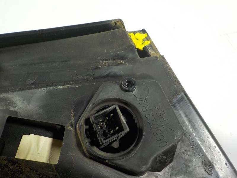 Recambio de espejo derecho para opel corsa c 1.4 16v referencia OEM IAM   