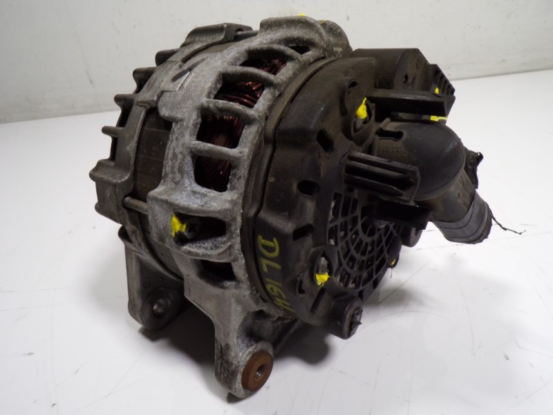 Recambio de alternador para nissan x-trail (t32) acenta referencia OEM IAM 231004BE0A 231004BE0A 