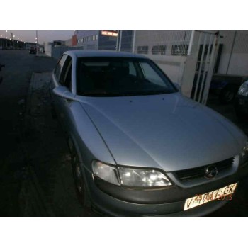 OPEL VECTRA B BERLINA