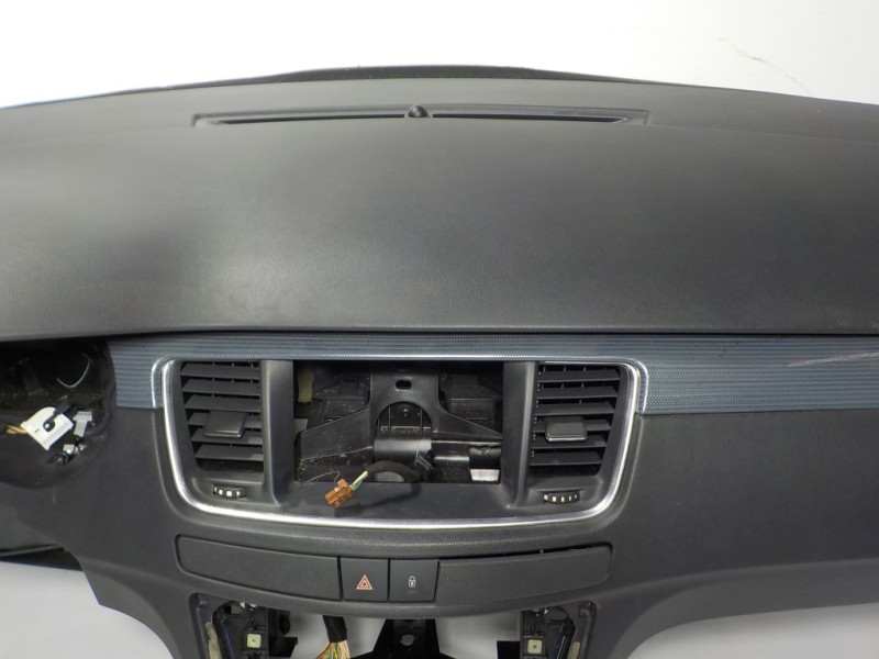 Recambio de salpicadero para peugeot 508 sw 1.6 e-hdi fap referencia OEM IAM 8247X1  9803128780