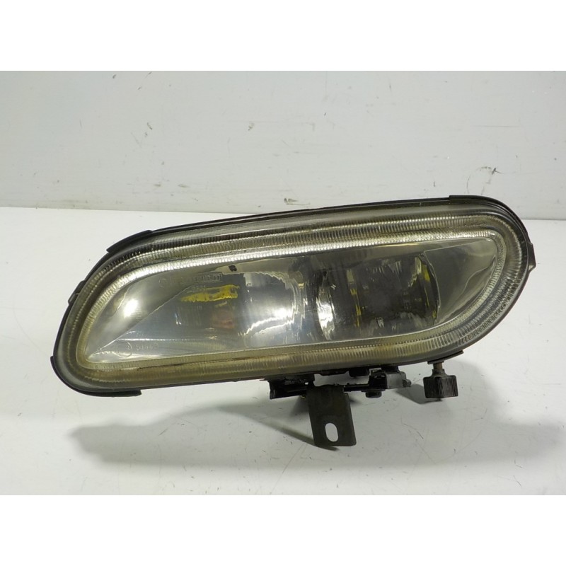 Recambio de faro antiniebla izquierdo para peugeot 406 break (s1/s2) 2.0 hdi referencia OEM IAM  37080754 