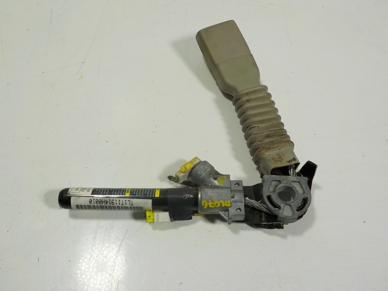 Recambio de pretensor airbag derecho para jeep commander 3.0 v6 crd limited referencia OEM IAM  TL1T11914H0010 