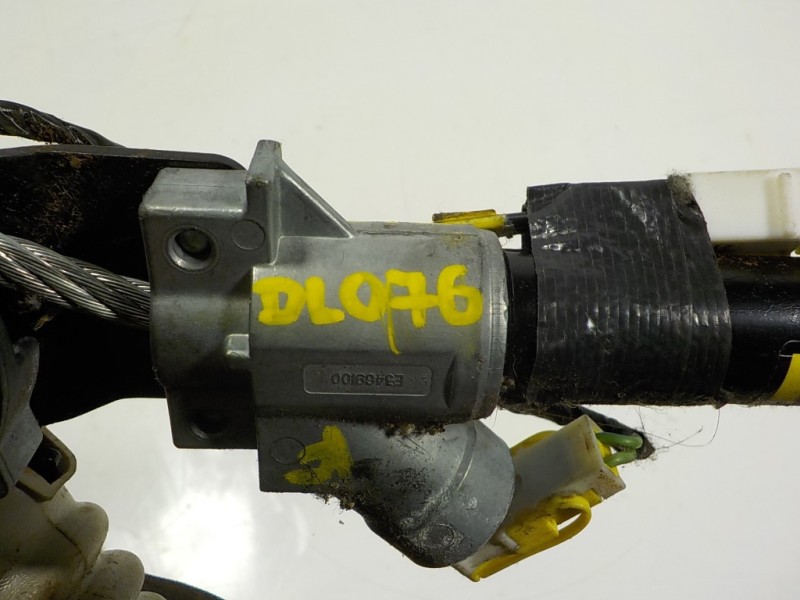 Recambio de pretensor airbag derecho para jeep commander 3.0 v6 crd limited referencia OEM IAM  TL1T11914H0010 