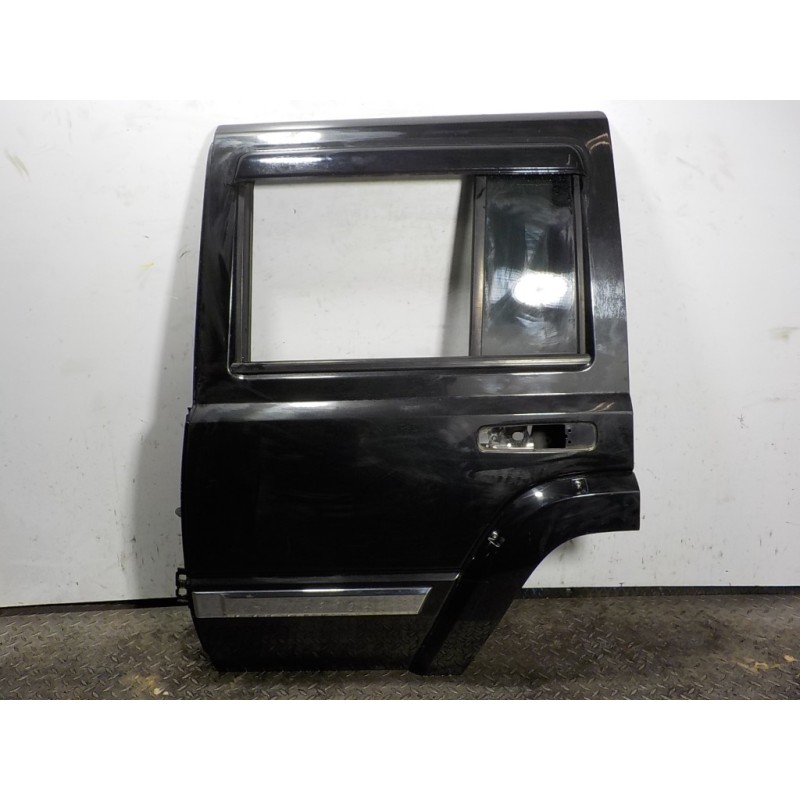 Recambio de puerta trasera izquierda para jeep commander 3.0 v6 crd limited referencia OEM IAM 55396497AC  