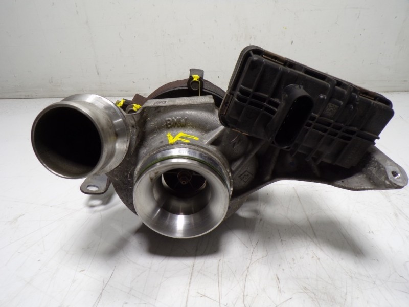 Recambio de turbocompresor para bmw serie 3 touring (f31) 320d referencia OEM IAM 11658519476 4933500640 