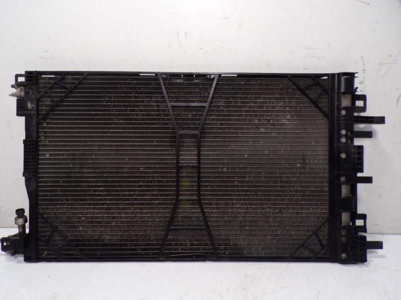 Recambio de condensador aire acondicionado para opel insignia berlina 2.0 16v cdti referencia OEM IAM 13330217 13330217 