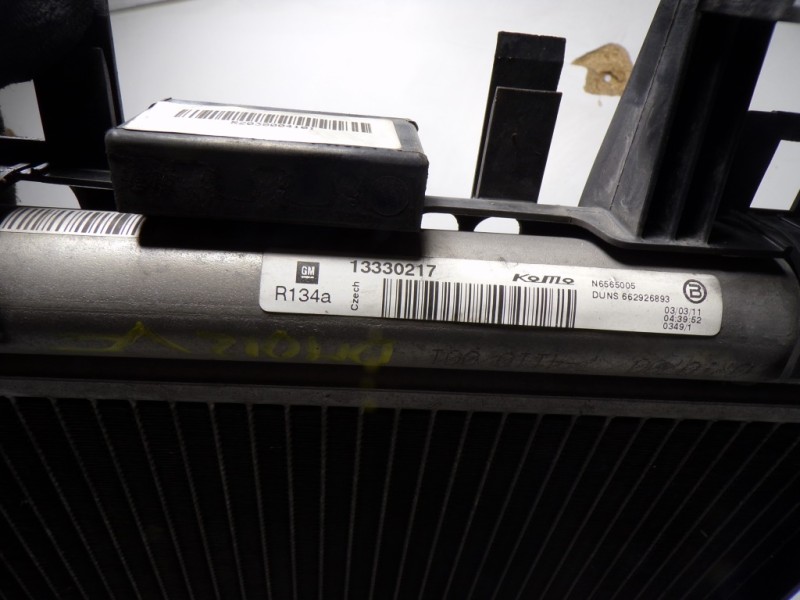 Recambio de condensador aire acondicionado para opel insignia berlina 2.0 16v cdti referencia OEM IAM 13330217 13330217 