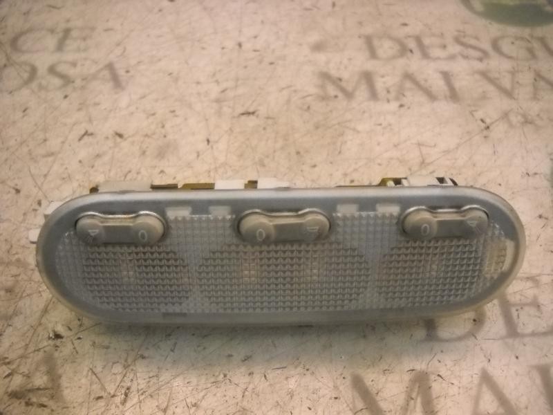 Recambio de piloto interior para renault megane ii berlina 5p expression referencia OEM IAM   