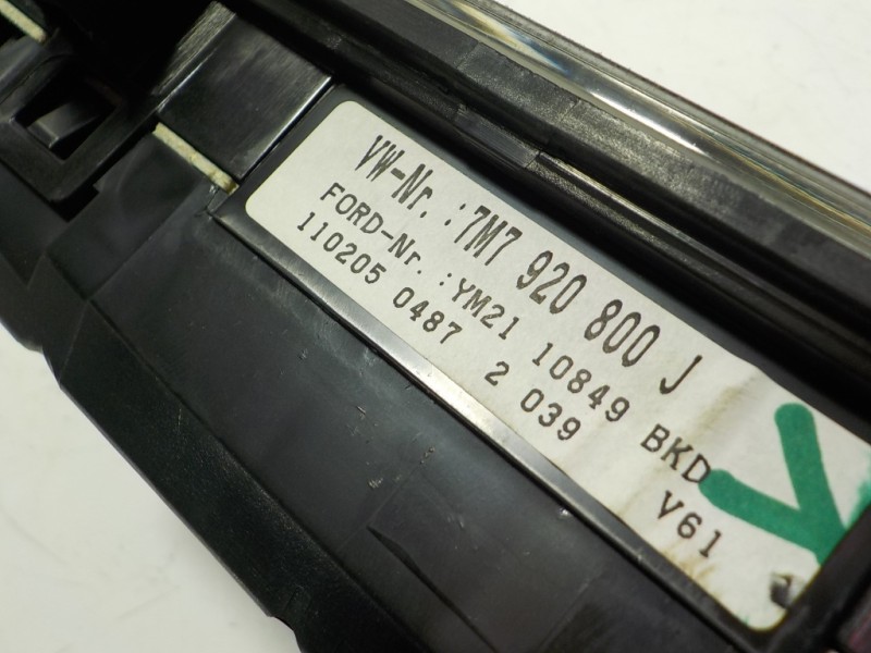 Recambio de cuadro instrumentos para seat alhambra (7v9) 1.9 tdi referencia OEM IAM  7M7920800J 