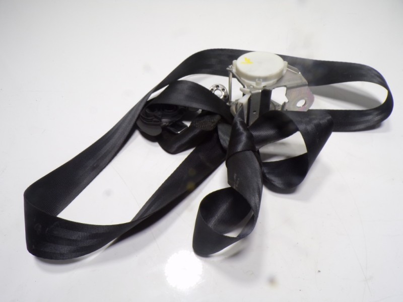 Recambio de cinturon seguridad trasero derecho para volkswagen polo (6c1) 1.2 tsi referencia OEM IAM 6C0857806RAA 34066878A 