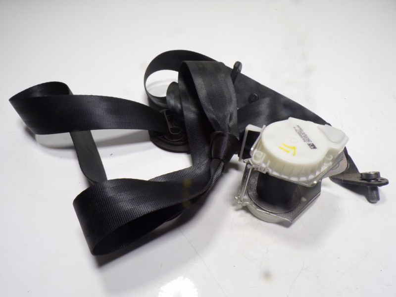 Recambio de cinturon seguridad trasero izquierdo para volkswagen polo (6c1) 1.2 tsi referencia OEM IAM 6C0857805RAA 34066879A 