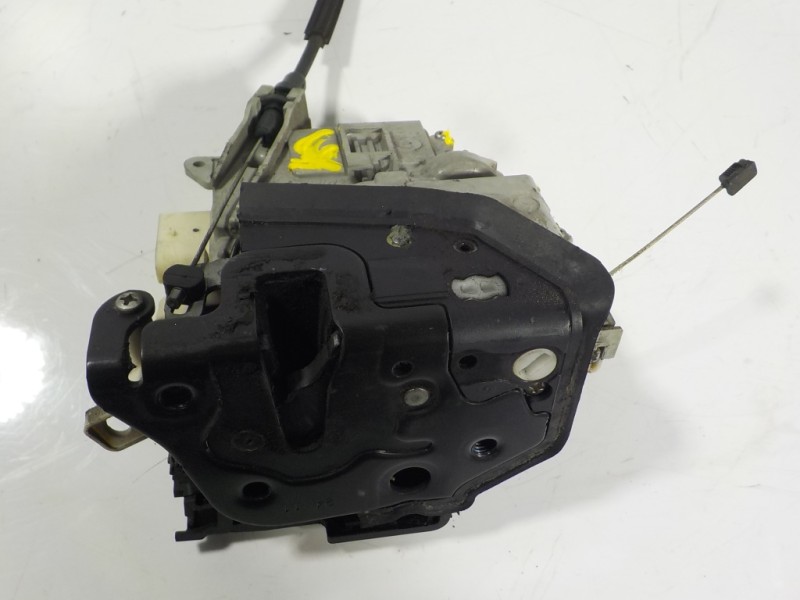 Recambio de cerradura puerta delantera derecha para seat leon (1p1) 1.9 tdi referencia OEM IAM  1P1837016B 