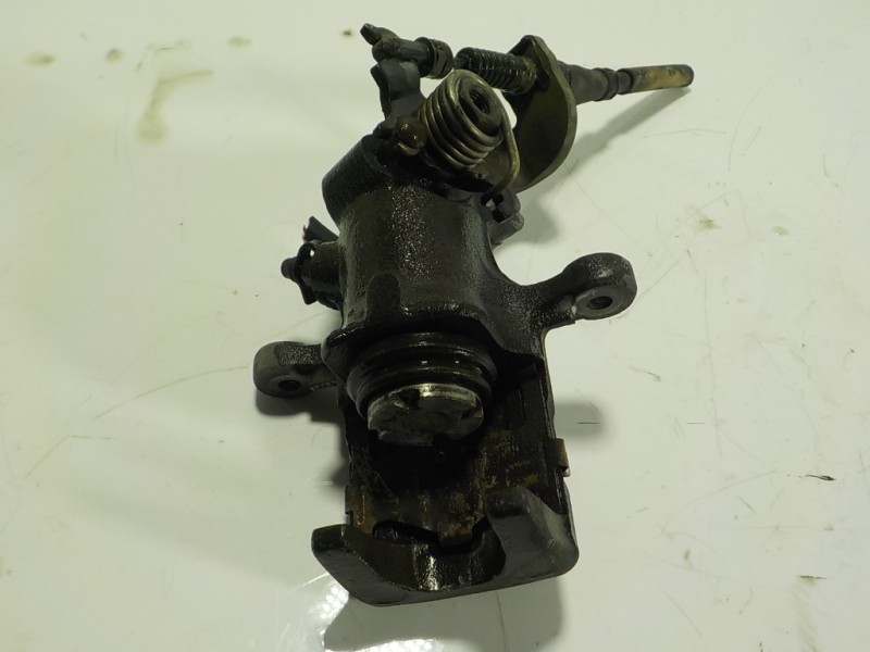 Recambio de pinza freno trasera izquierda para hyundai coupe (gk) 1.6 16v cat referencia OEM IAM   