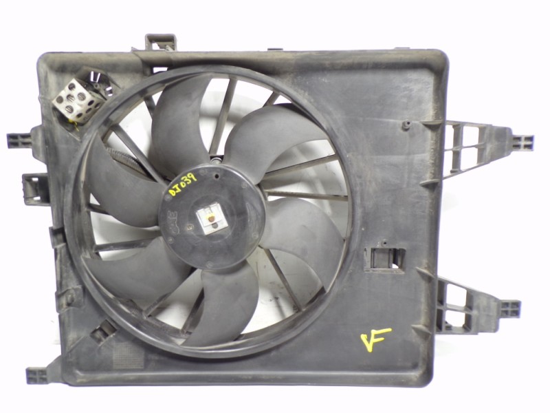 Recambio de electroventilador para renault kangoo z.e. referencia OEM IAM 7701071863 8200427466B 7701069288