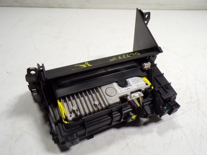 Recambio de modulo electronico para kia ceed 1.0 tgdi cat referencia OEM IAM  84684J7100 