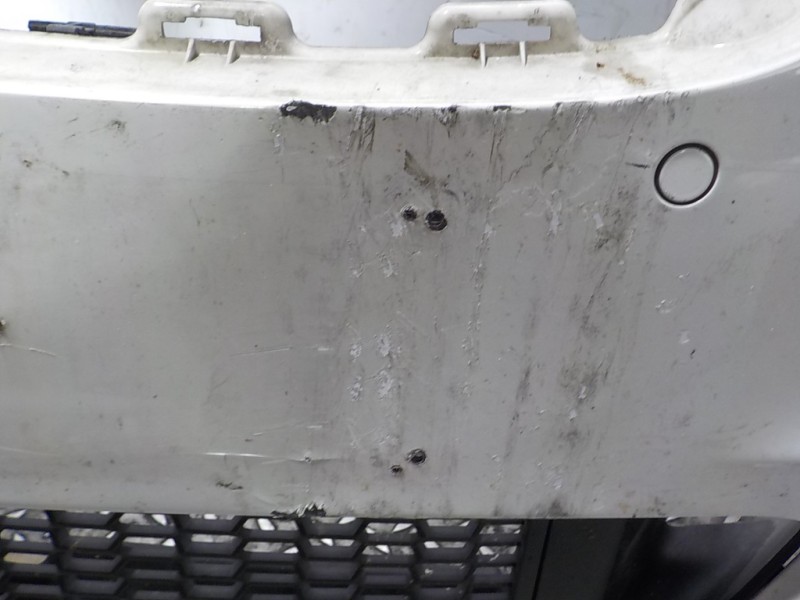 Recambio de paragolpes delantero para bmw serie 5 lim. (f10) 2.0 turbodiesel referencia OEM IAM 51118048668  