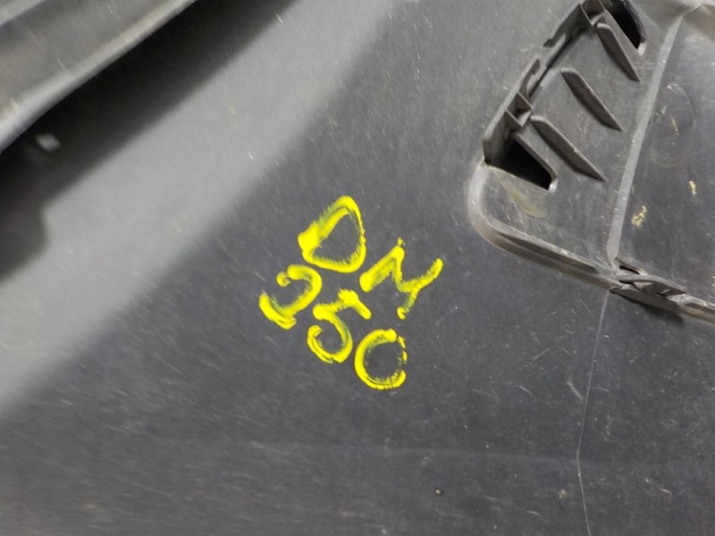 Recambio de paragolpes delantero para renault megane ii berlina 5p 1.6 16v referencia OEM IAM   